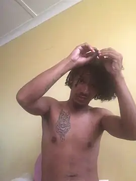 Snapshot of lionheart05 chatting on January 25, 2025, 7:28 am lionheart05 online show from January 25, 2025, 7:28 am