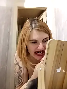 Snapshot of SckayilaGray chatting on February 12, 2025, 3:16 pm SckayilaGray online show from February 12, 2025, 3:16 pm