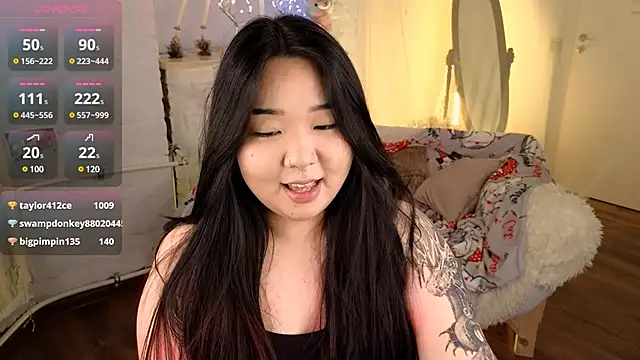 mei honey  online show from December 31, 2024, 8:37 am