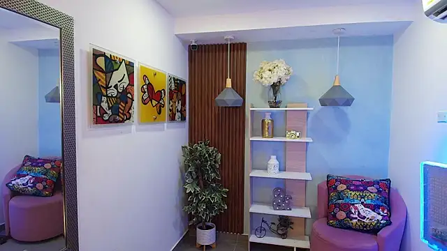 Dalila Sky online show from November 8, 2025, 6:07 pm