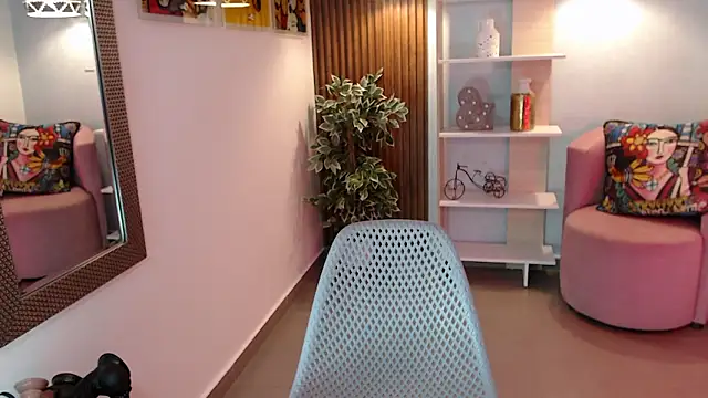 Dalila Sky online show from March 11, 2026, 6:14 pm