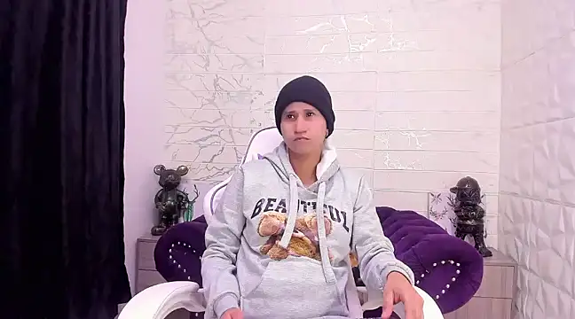 Im Milan Rs online show from February 12, 2025, 12:05 am