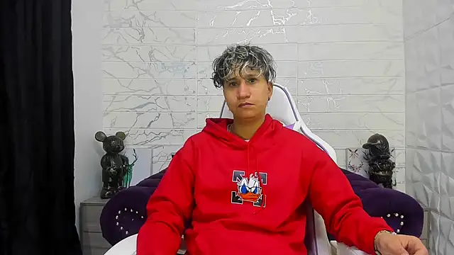 Im Milan Rs online show from February 17, 2025, 12:43 am