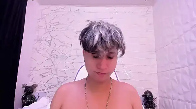 Im Milan Rs online show from March 5, 2025, 3:08 am