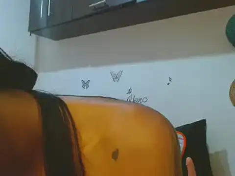 Snapshot of dulcelatina222 chatting on December 27, 2024, 2:14 am dulcelatina222 online show from December 27, 2024, 2:14 am