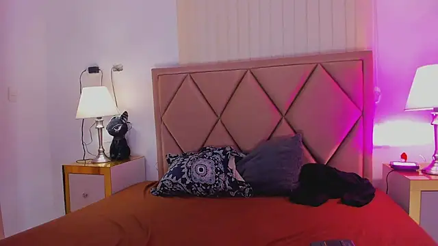 Snapshot of Dhapne_P chatting on October 14, 2025, 6:58 am Dhapne P online show from October 14, 2025, 6:58 am