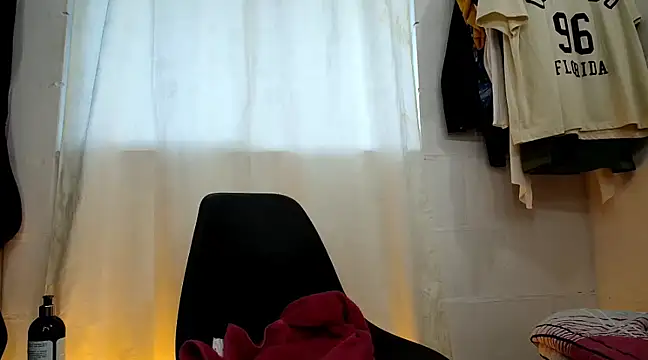 Bodyxx23 online show from January 16, 2025, 10:55 pm