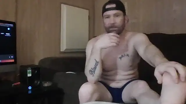 Snapshot of Edward_LongCock chatting on April 29, 2026, 3:54 am Edward LongCock online show from April 29, 2026, 3:54 am