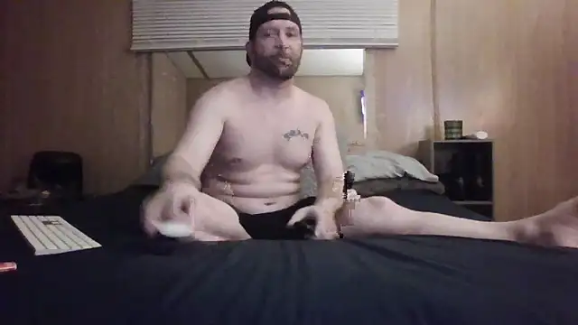 Snapshot of Edward_LongCock chatting on May 2, 2026, 3:22 am Edward LongCock online show from May 2, 2026, 3:22 am