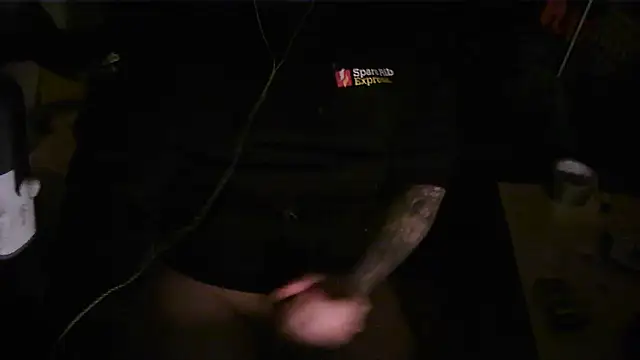 Snapshot of gezelligesiebren chatting on April 21, 2026, 10:01 pm gezelligesiebren online show from April 21, 2026, 10:01 pm