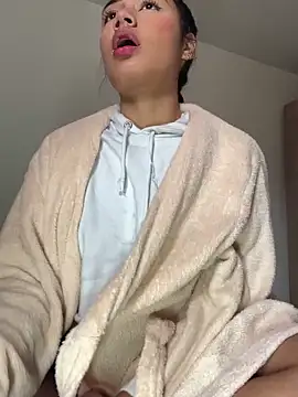  Luana online show from December 30, 2024, 12:42 pm