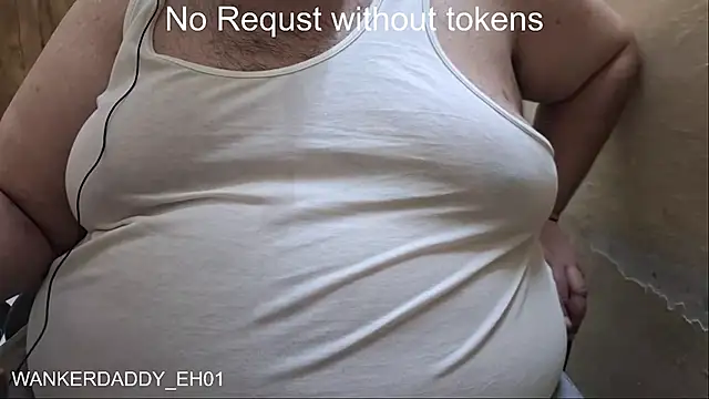 Snapshot of WANKERDADDY_EH01 chatting on December 28, 2024, 5:35 pm WANKERDADDY EH01 online show from December 28, 2024, 5:35 pm