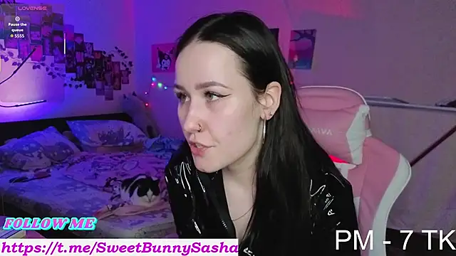 Bunny  of love online show from January 14, 2026, 8:14 pm