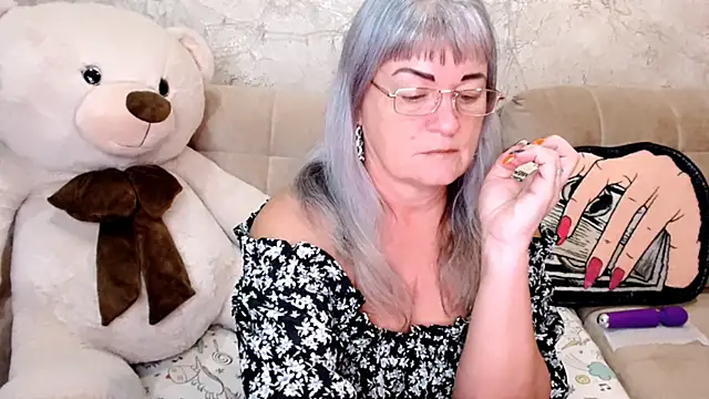 SiberiabBerry online show from November 7, 2025, 12:54 am