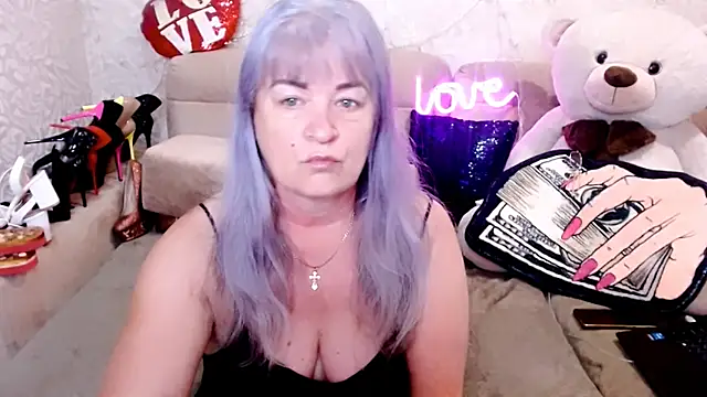 SiberiabBerry online show from May 15, 2026, 11:23 pm