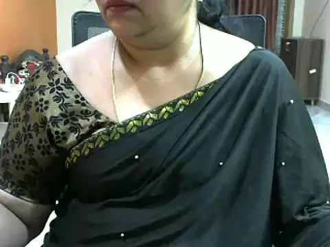 Snapshot of Naughty_Nityaa chatting on February 18, 2025, 1:55 pm Naughty Nityaa online show from February 18, 2025, 1:55 pm