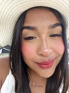 Mariangel 11 online show from October 17, 2025, 2:19 pm