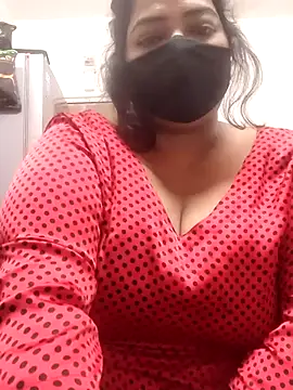 zeepe19 online show from October 23, 2025, 10:36 am