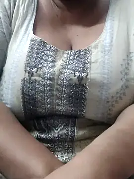 zeepe19 online show from November 4, 2025, 12:04 pm