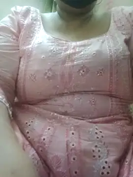 zeepe19 online show from March 1, 2026, 8:44 pm