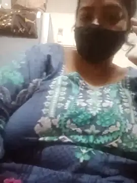 Snapshot of zeepe19 chatting on March 9, 2026, 2:54 pm zeepe19 online show from March 9, 2026, 2:54 pm