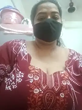 Snapshot of zeepe19 chatting on March 31, 2026, 10:04 am zeepe19 online show from March 31, 2026, 10:04 am