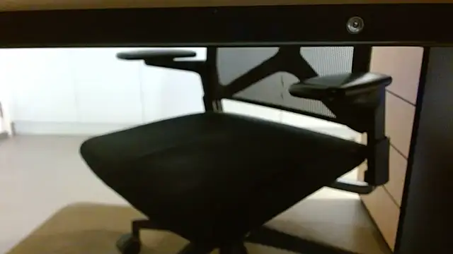 lovewalknaked online show from November 17, 2025, 7:25 am