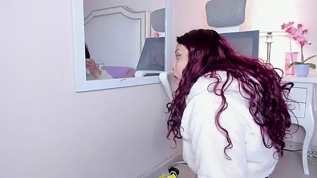 Snapshot of KIMAPRIL chatting on November 29, 2025, 10:18 am KIMAPRIL online show from November 29, 2025, 10:18 am