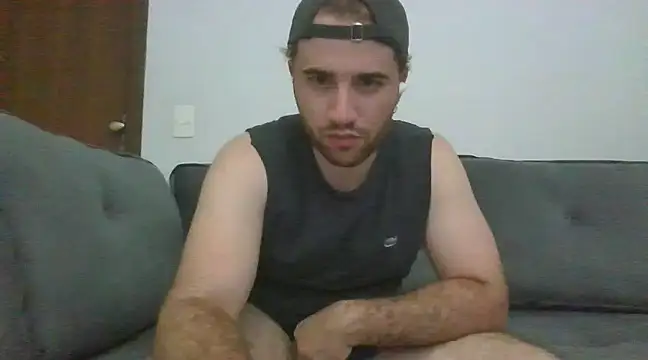 Snapshot of TomAlex chatting on December 4, 2024, 1:58 am TomAlex online show from December 4, 2024, 1:58 am
