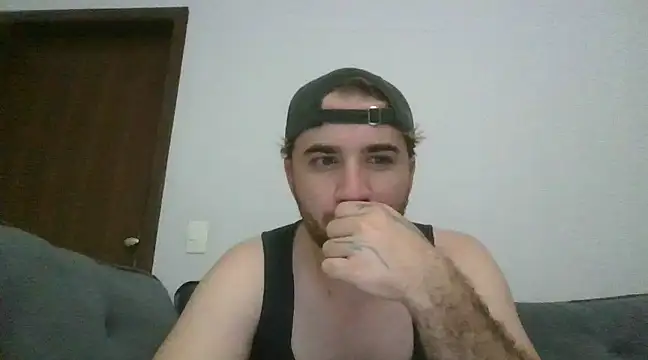 Snapshot of TomAlex chatting on December 6, 2024, 1:51 am TomAlex online show from December 6, 2024, 1:51 am