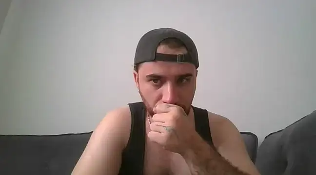 Snapshot of TomAlex chatting on December 21, 2024, 7:27 pm TomAlex online show from December 21, 2024, 7:27 pm