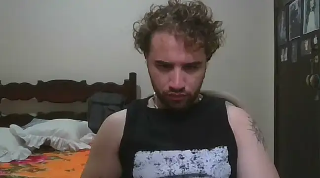 Snapshot of TomAlex chatting on February 8, 2025, 3:31 pm TomAlex online show from February 8, 2025, 3:31 pm