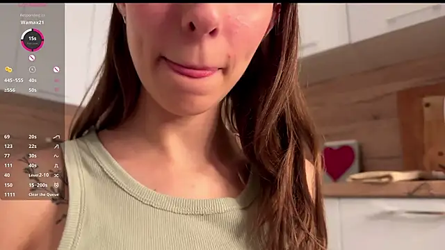 HellPeach online show from October 26, 2025, 8:04 pm