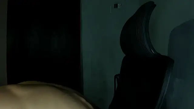 Travistanner 28 online show from April 11, 2026, 7:45 am