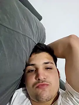 VibratedPoaching online show from November 26, 2025, 5:08 am