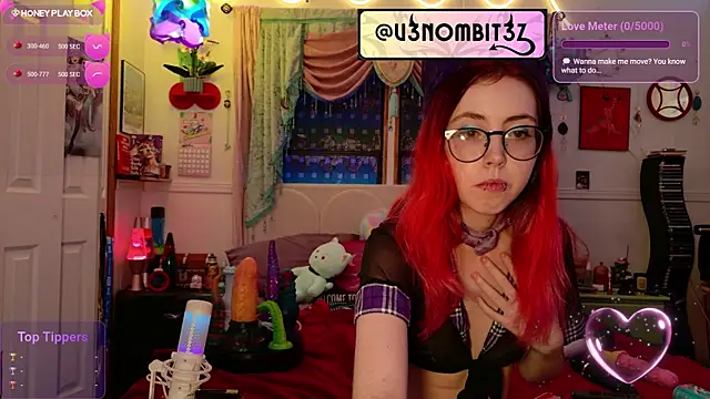 Snapshot of v3n0mb1t3z chatting on June 25, 2026, 2:11 am v3n0mb1t3z online show from June 25, 2026, 2:11 am
