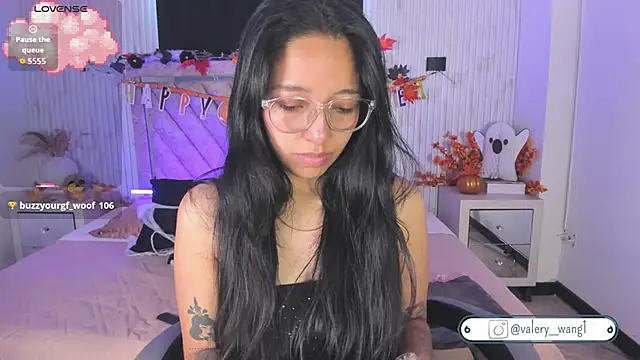 Snapshot of Valery_wang chatting on October 27, 2025, 12:09 pm Valery wang online show from October 27, 2025, 12:09 pm