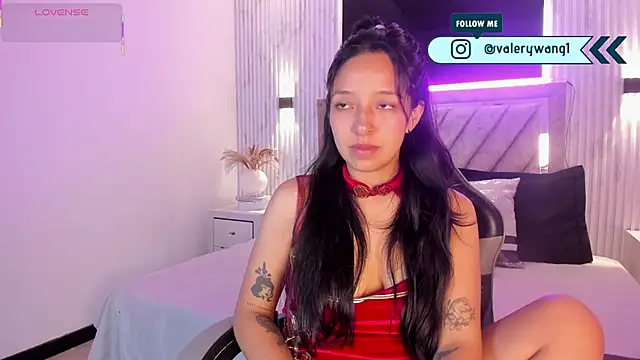 Valery wang online show from February 11, 2026, 3:44 am