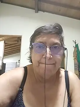 Snapshot of florecita69 chatting on October 22, 2025, 11:26 pm florecita69 online show from October 22, 2025, 11:26 pm