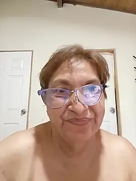 Snapshot of florecita69 chatting on December 2, 2025, 3:07 pm florecita69 online show from December 2, 2025, 3:07 pm