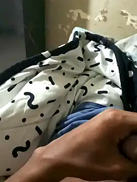 Snapshot of BIGBLACKCOOCK24- chatting on March 21, 2025, 5:11 am BIGBLACKCOOCK24- online show from March 21, 2025, 5:11 am