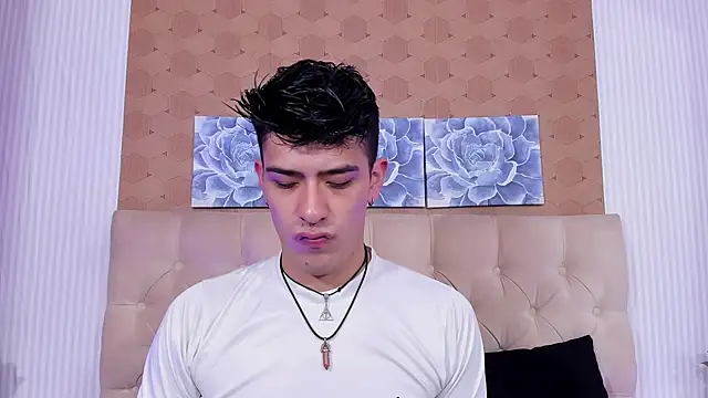 Ryan Clark  online show from December 27, 2024, 7:57 pm