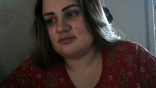 Snapshot of Honeydew-Waves chatting on December 20, 2025, 12:23 pm Honeydew-Waves online show from December 20, 2025, 12:23 pm