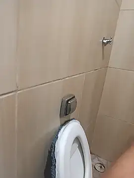 Snapshot of 1995eduardo chatting on January 31, 2025, 3:33 pm 1995eduardo online show from January 31, 2025, 3:33 pm