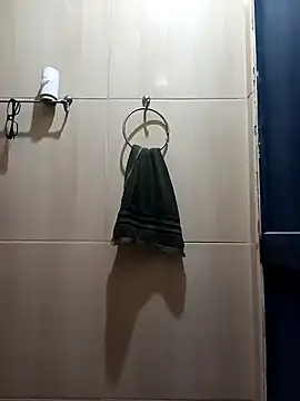 Snapshot of 1995eduardo chatting on February 27, 2025, 10:59 am 1995eduardo online show from February 27, 2025, 10:59 am