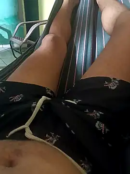 Snapshot of 1995eduardo chatting on March 7, 2025, 12:26 am 1995eduardo online show from March 7, 2025, 12:26 am