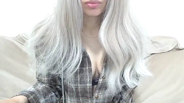 Snapshot of _kitty_Rose_ chatting on April 25, 2026, 2:47 am kitty Rose online show from April 25, 2026, 2:47 am