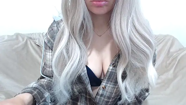 Snapshot of _kitty_Rose_ chatting on May 2, 2026, 2:49 am kitty Rose online show from May 2, 2026, 2:49 am