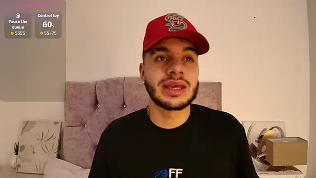 Snapshot of Amadeo_Wild chatting on November 29, 2025, 3:48 pm Amadeo Wild online show from November 29, 2025, 3:48 pm