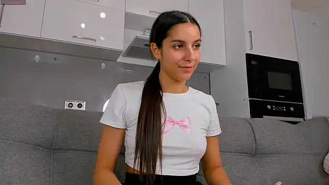 Snapshot of Maria__Candy chatting on December 3, 2025, 11:30 am Maria Candy online show from December 3, 2025, 11:30 am